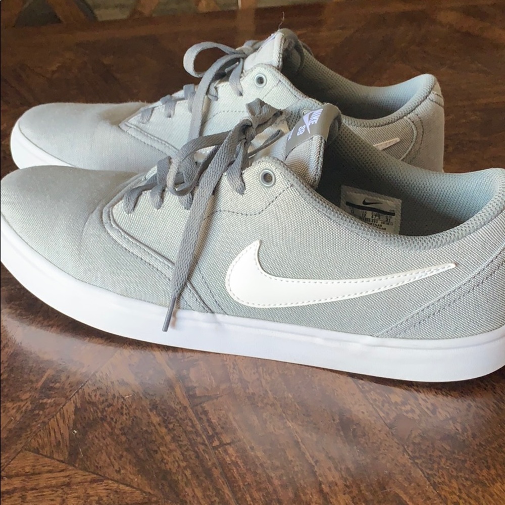 Nike SB